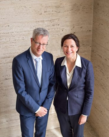 Günter M. Ziegler, Präsident der Freien Universität Berlin, und die Schauspielerin Martina Gedeck